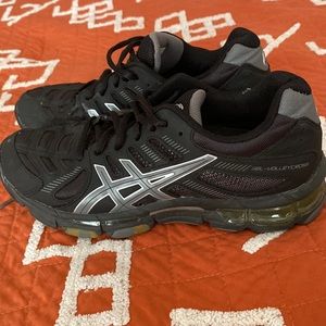 Womens Asics volleyball shoes
